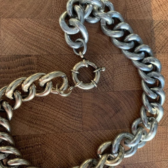 Mega Chain Necklace - Picture 3 of 3